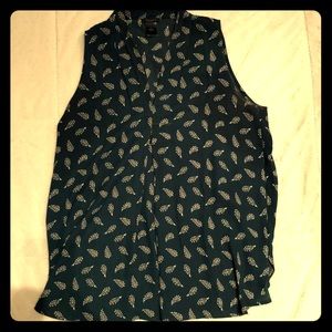 Ann Taylor Hunter Green Paisley Blouse Tank